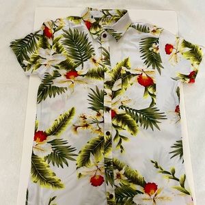 Men’s floral shirt